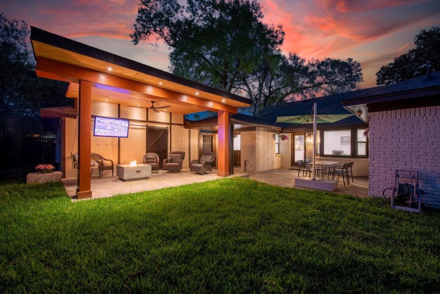 Western Oaks Retreat Houston Extérieur photo