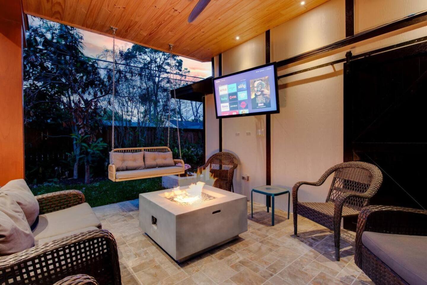 Western Oaks Retreat Houston Extérieur photo