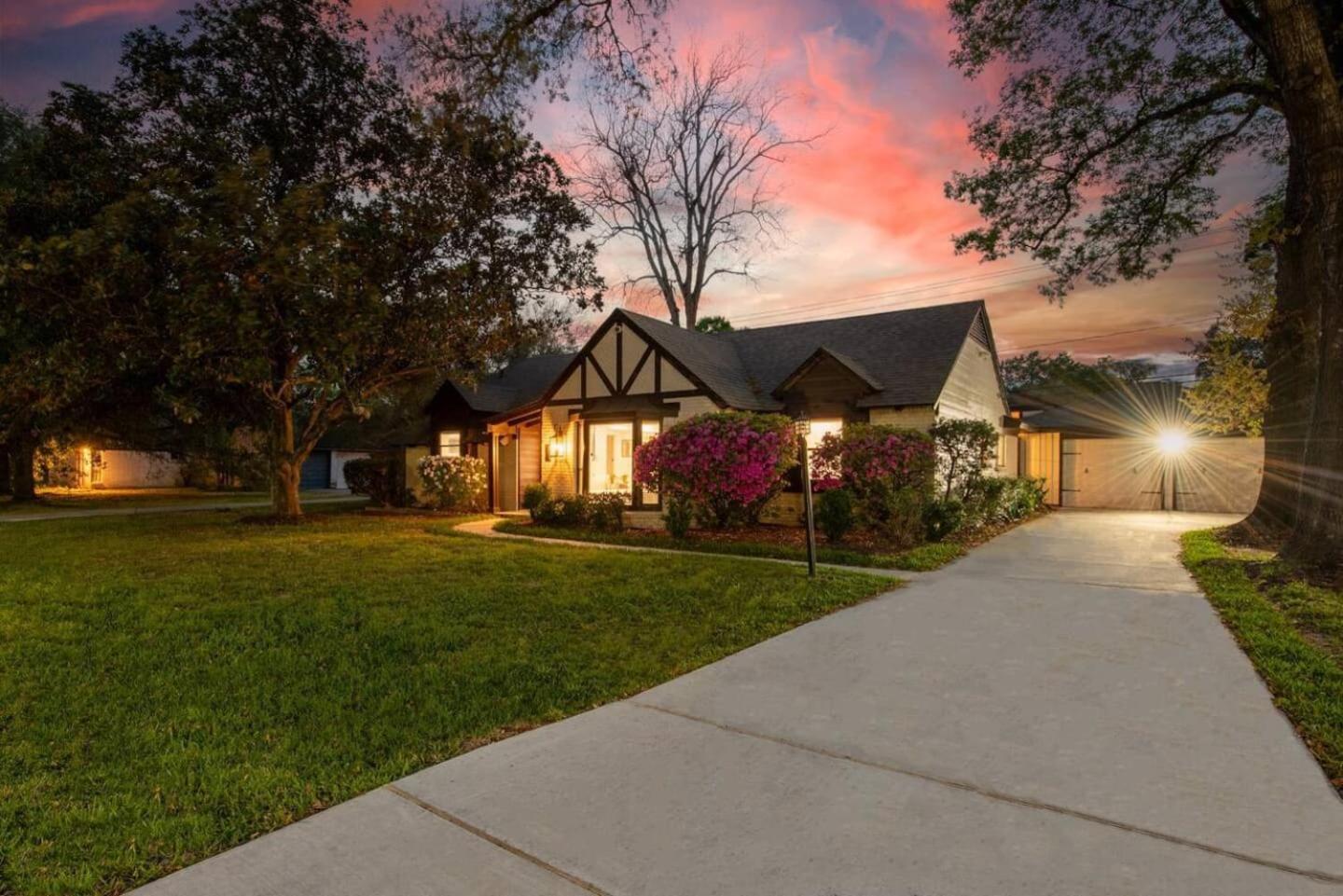 Western Oaks Retreat Houston Extérieur photo